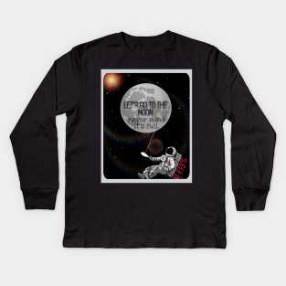 0EFFS To The Moon T-Shirt Kids Long Sleeve T-Shirt